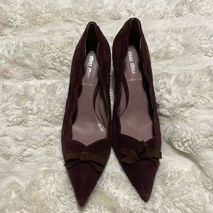 MIU MIU Suede ribbon pump